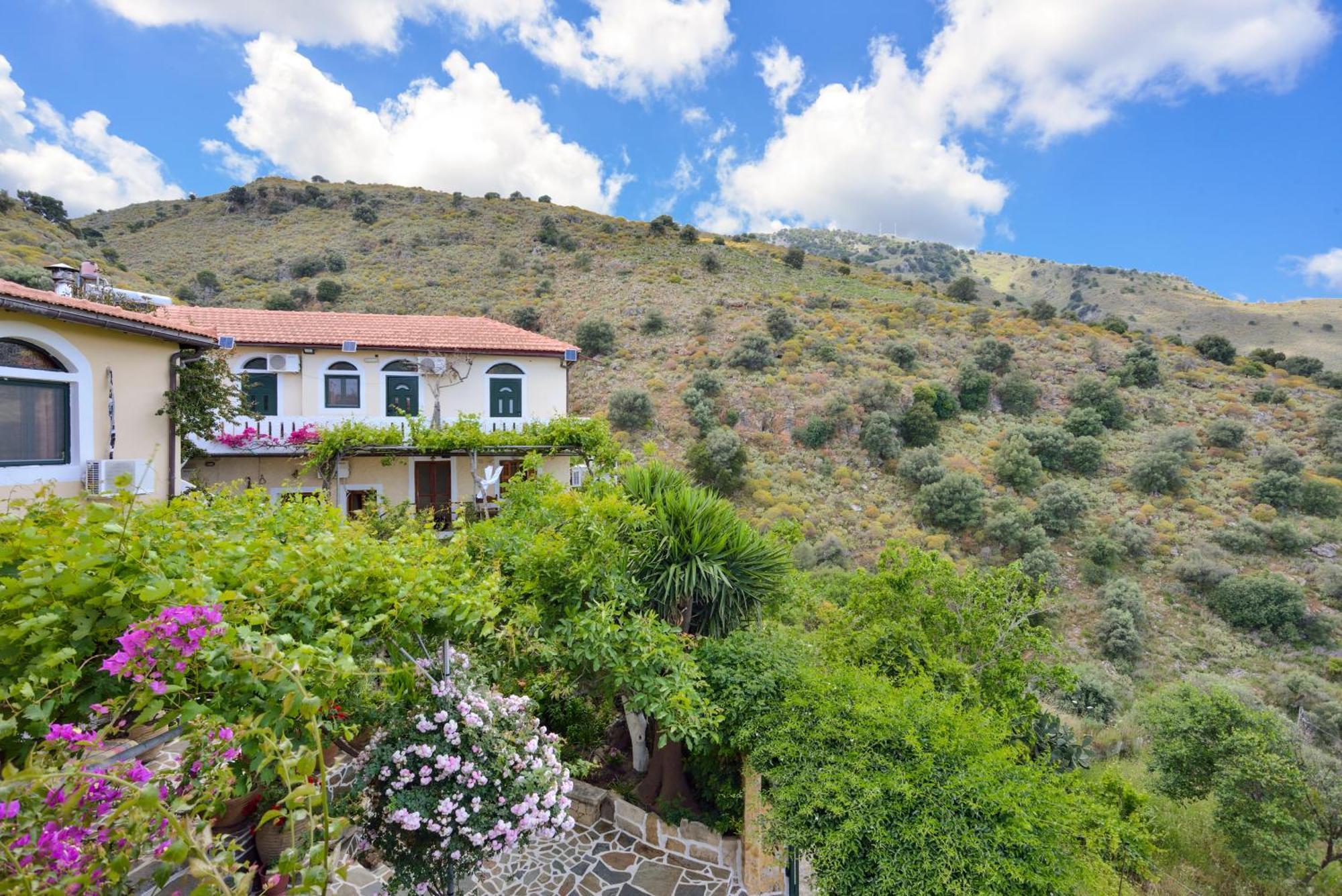 Villa Kapasa Mathés Exterior foto